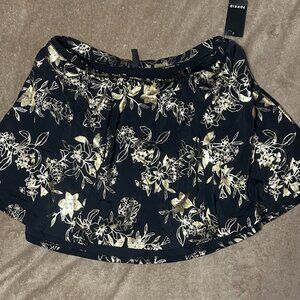 T103 - Torrid Black Gold Foil Floral Swim Skirt size 1 14 16 NWT